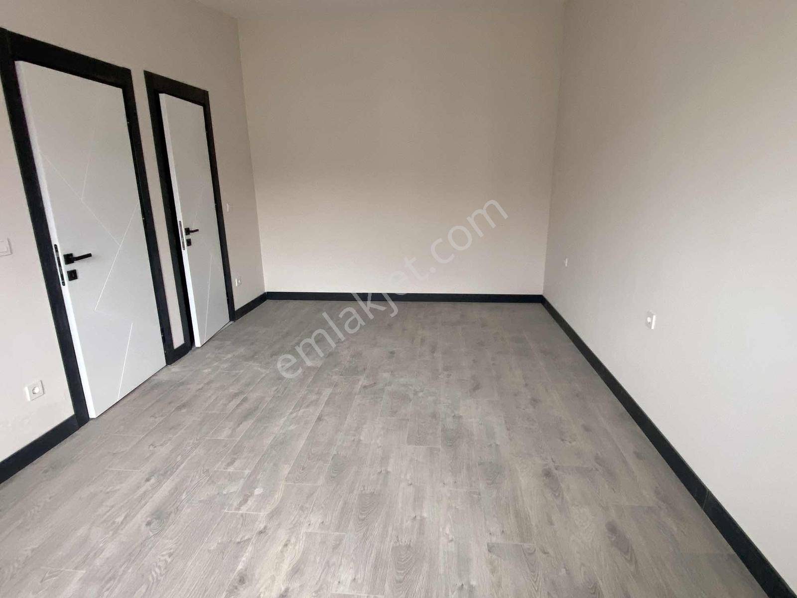Tuzlanıın En Büyük Dublekslerinden Biri 304 M2 5+2 - Görsel 21