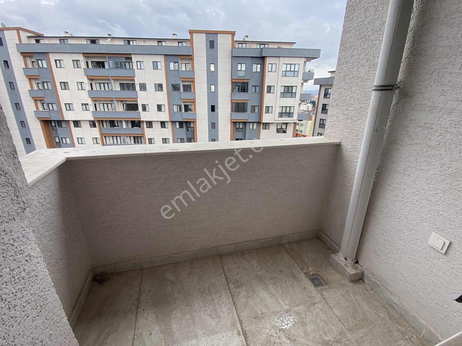 Tuzlanıın En Büyük Dublekslerinden Biri 304 M2 5+2 - Görsel 15