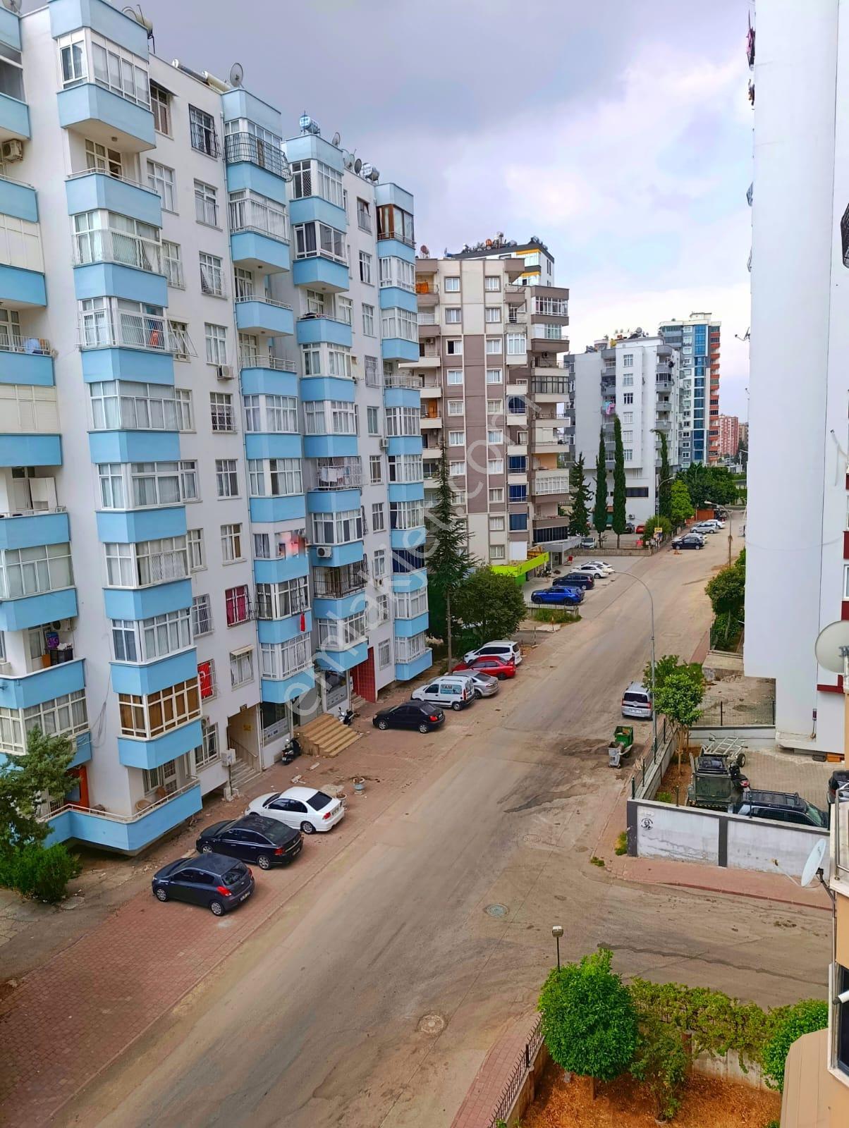3+1yurt 9-4katı Dgaz 200m2 Site İçinde Kiler Kap.mutfak Cam Balkon D.şebeke Hasarsız Kgd Cephe, - Görsel 12