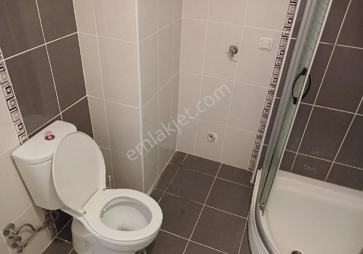 Muratlı Caddesi Shell Benzinlik Altı Site İçi Otoparklı 2+1 Kiralık Daire - Görsel 12