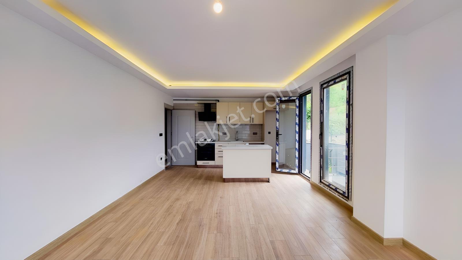 Remaxanka'dan Site İçinde 2+1 Sıfır Kiralık Daire