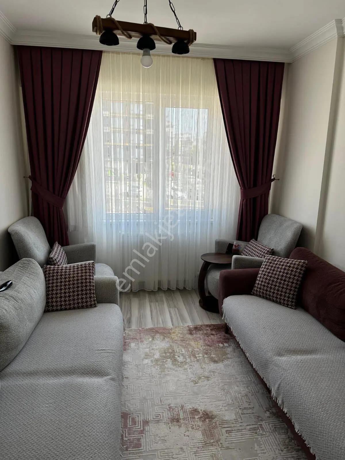 Tokat Güneşli Mahallesi Acil Satılık 3+1 140 M2 Daire - Görsel 3