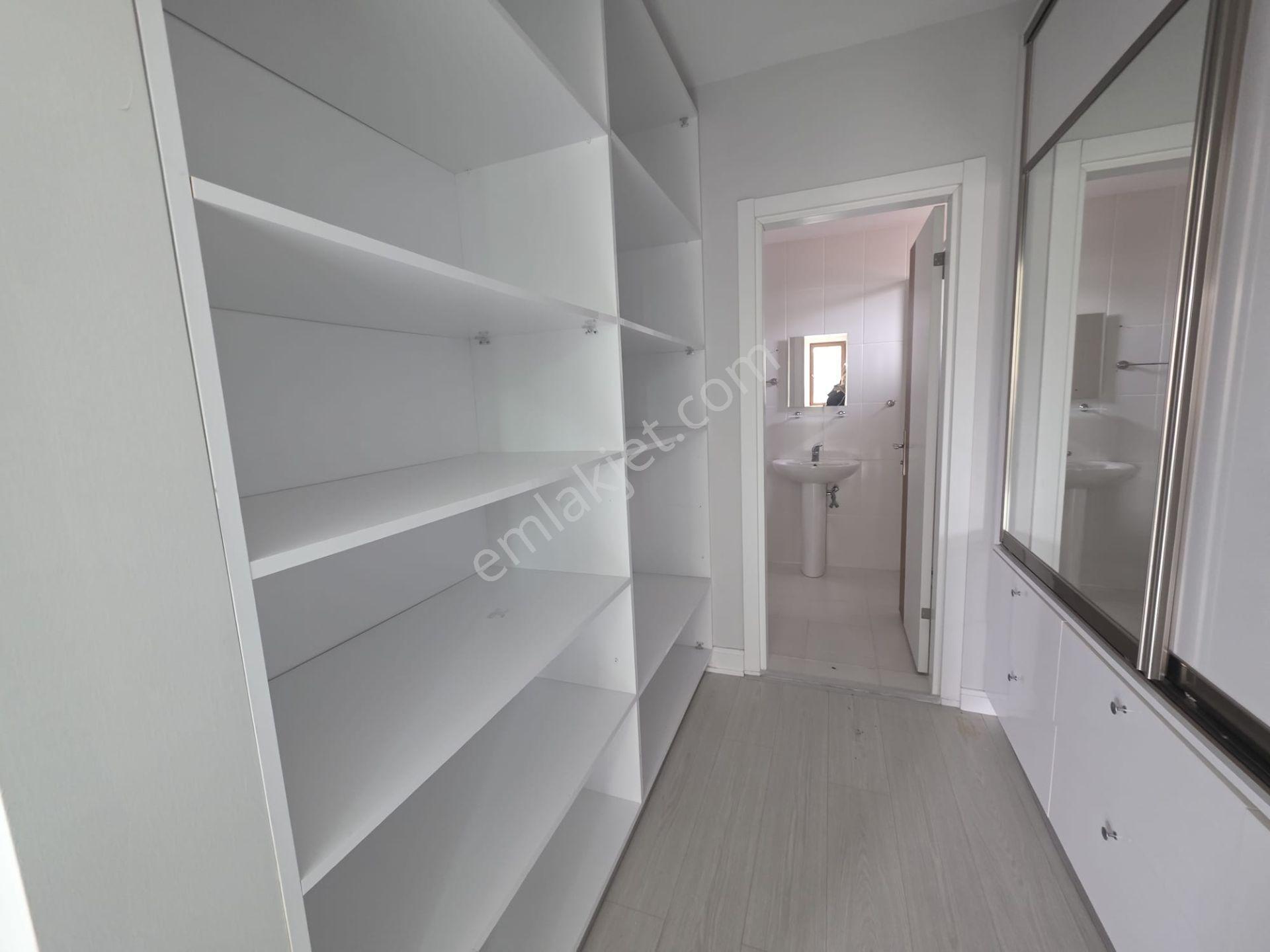 Everest Villaları Havuz Cepheli 4+1 İskanlı 200 M² Lüks Villa - Görsel 29