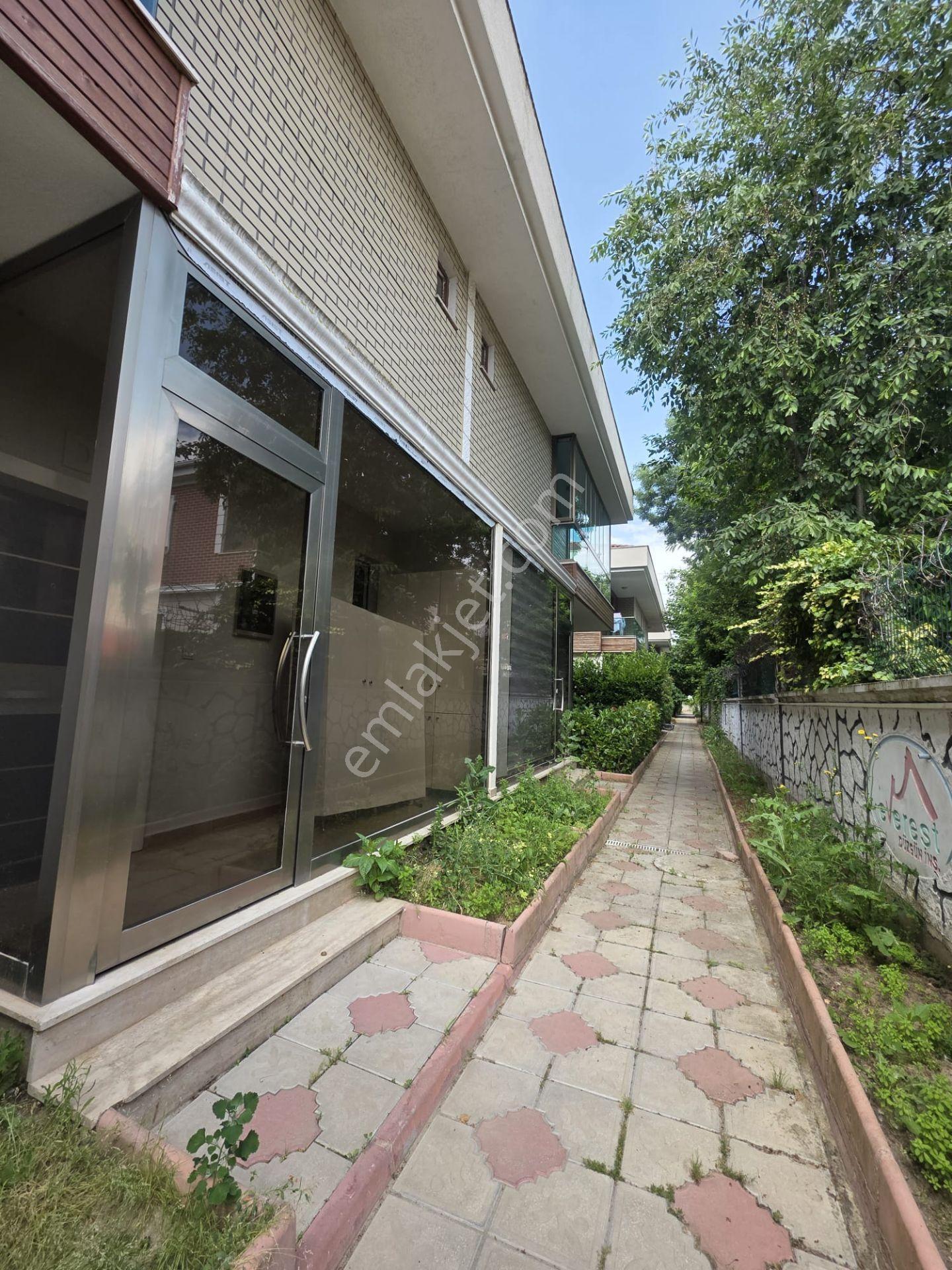 Everest Villaları Havuz Cepheli 4+1 İskanlı 200 M² Lüks Villa - Görsel 10