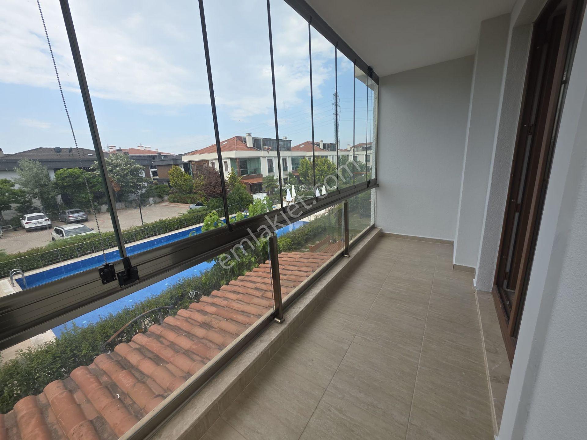 Everest Villaları Havuz Cepheli 4+1 İskanlı 200 M² Lüks Villa - Görsel 25