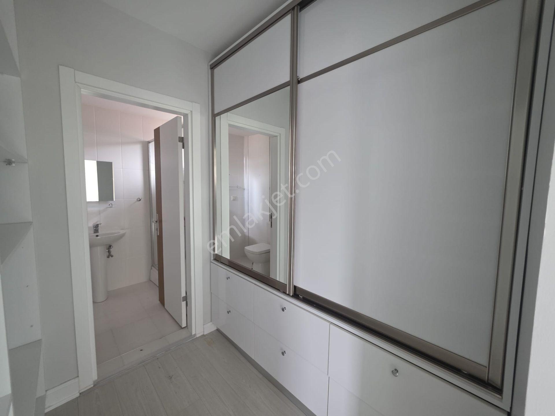 Everest Villaları Havuz Cepheli 4+1 İskanlı 200 M² Lüks Villa - Görsel 30