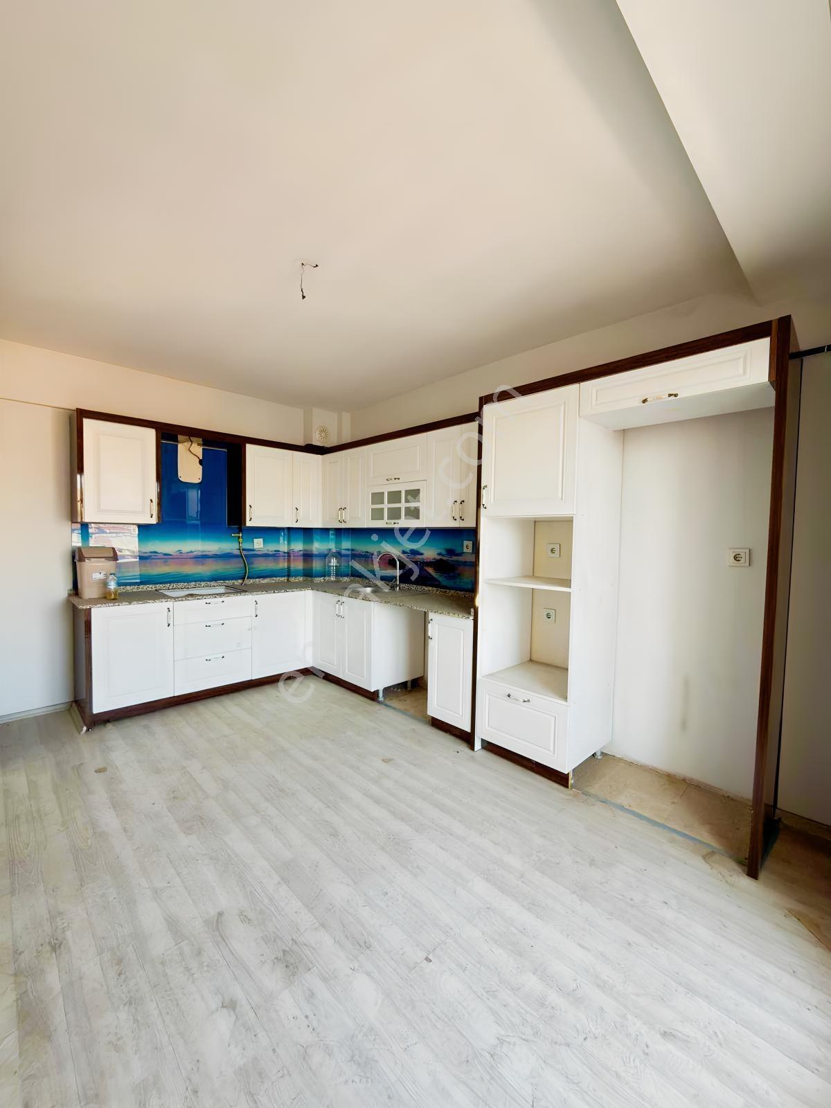 Mimar Sinan Cad Üzerinde Lokasyon Harikası Lüks Kiralık Daire - Görsel 25