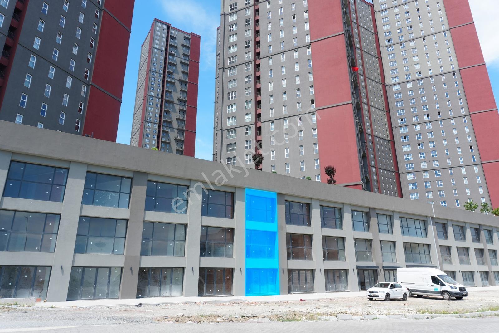 Ödül İstanbul Projesinde Ana Cadde Üzerinde Satılık Dükkan - Görsel 14
