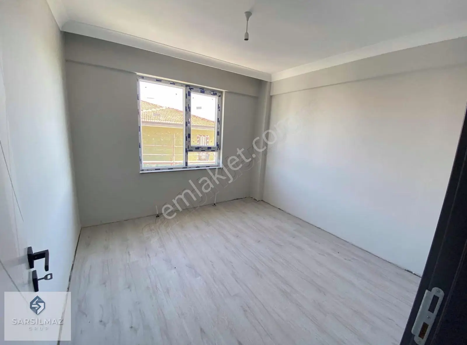 Sarsılmaz Grup Geniş Mutfak Ve Balkon Sıfır 3+1 Daire - Görsel 6