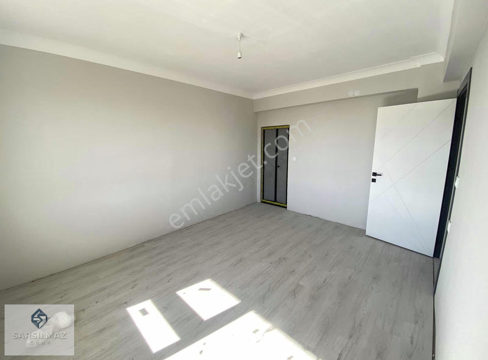 Sarsılmaz Grup Geniş Mutfak Ve Balkon Sıfır 3+1 Daire - Görsel 15