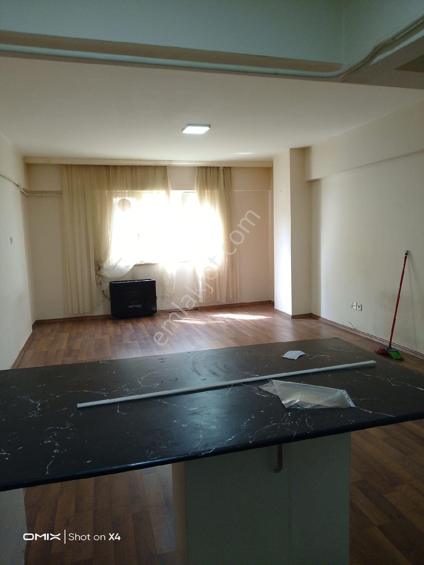 Cumhuriyet Parkı Mevkisi Kiralık Daire - Görsel 5