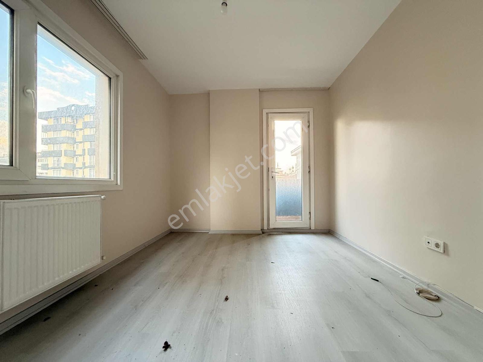 Satılık 3+1 Daire -site İçinde -metro Yakını -yüksek Arsa Paylı - Görsel 24