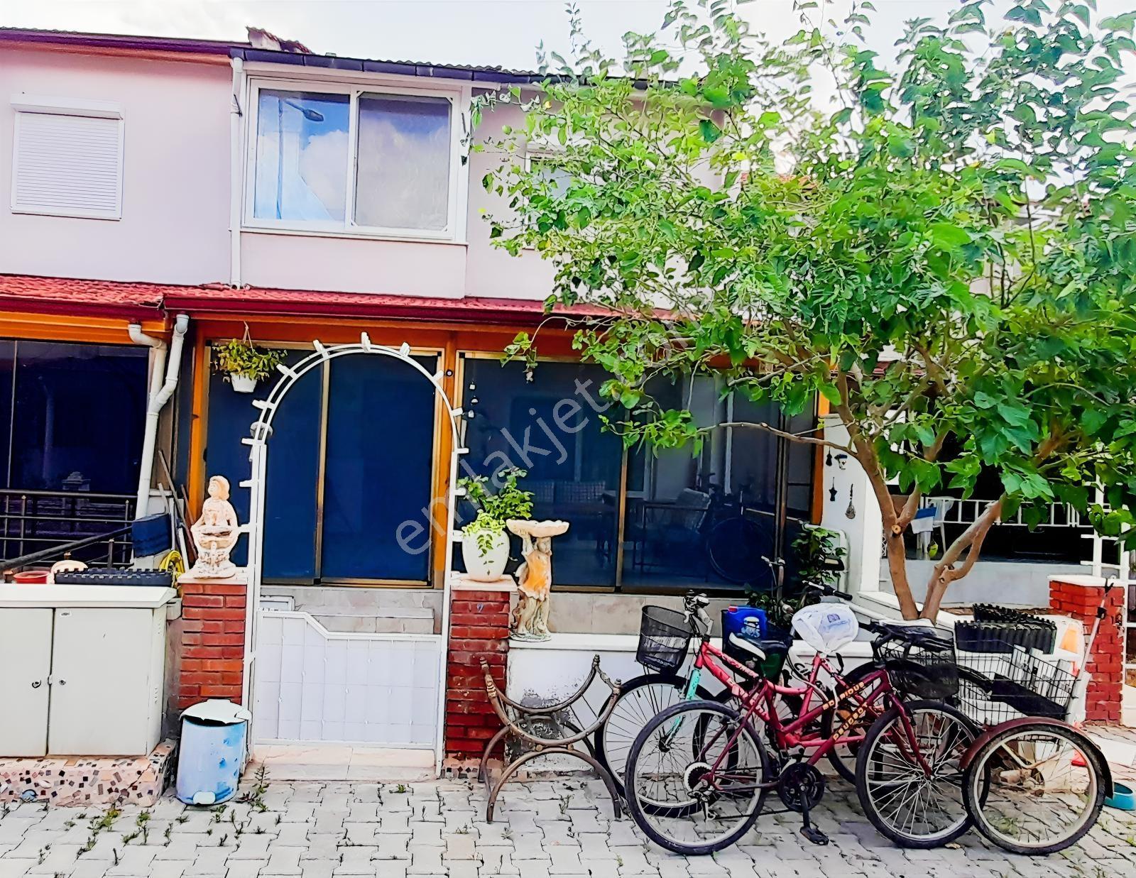 Rw Nefes'ten; Orjan Sitesinde; Bahçeli, Bakımlı, Lüks Villa - Görsel 18