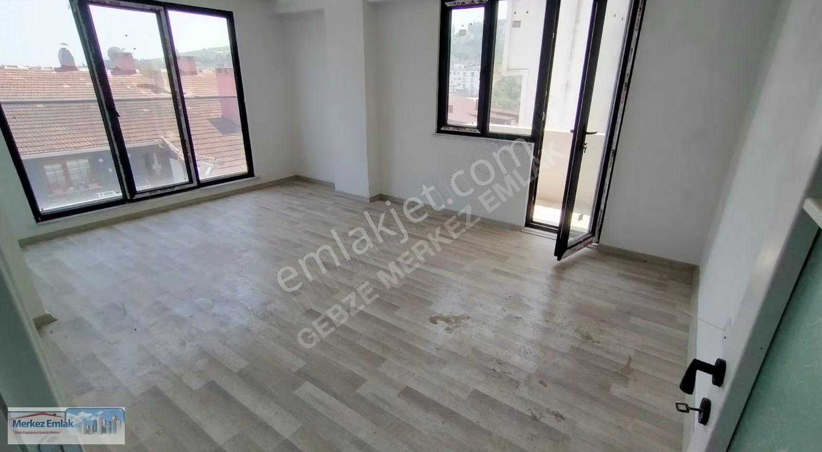Merkez Emlâk Armağan'dan 2+1 2.kat 90m² (0)daire Kapalı Otopark - Görsel 4