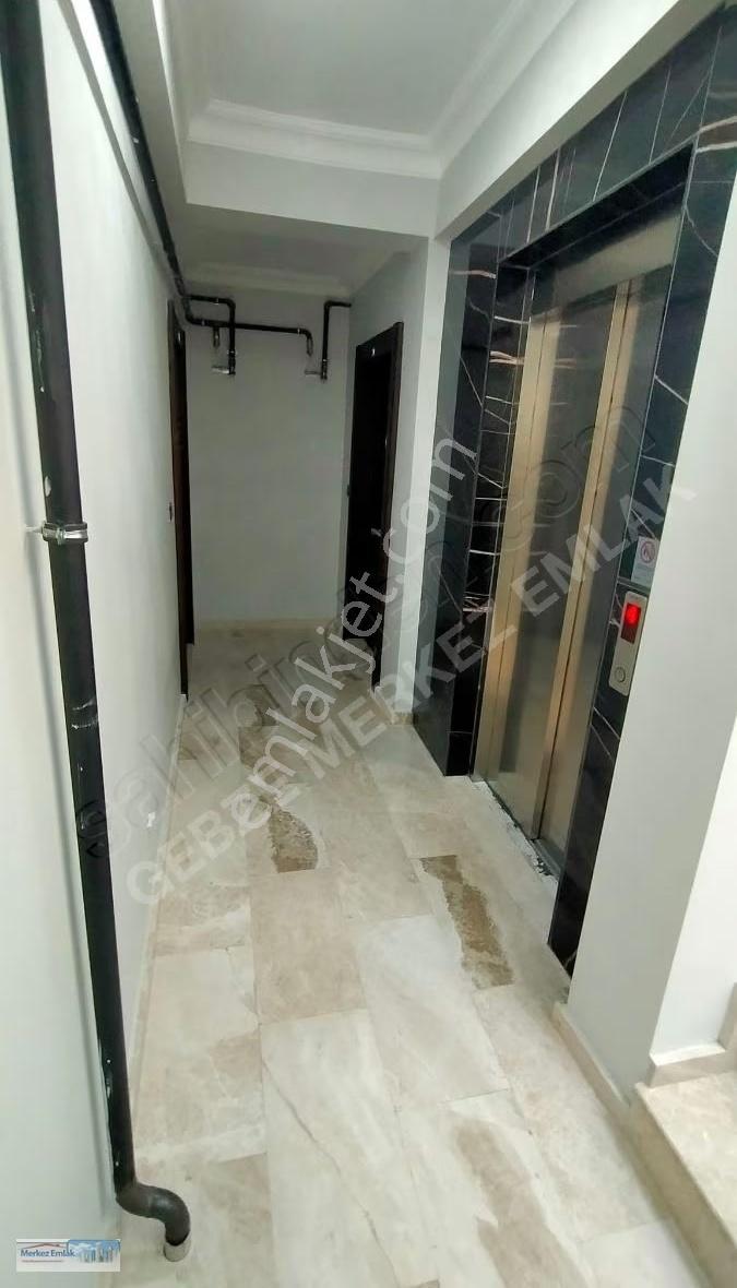 Merkez Emlâk Armağan'dan Lüx 3+1 125 3kat M2 Geniş Salon &mutfak - Görsel 2