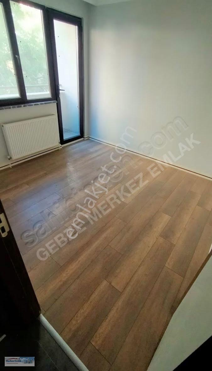Merkez Emlâk Armağan'dan Lüx 3+1 125 3kat M2 Geniş Salon &mutfak - Görsel 4