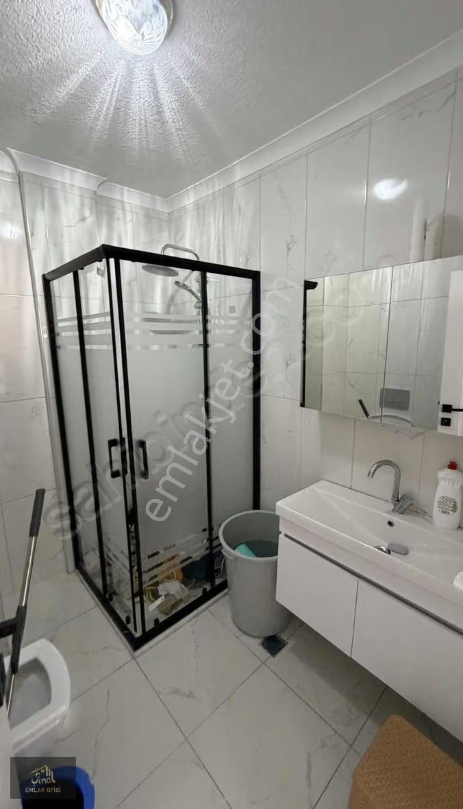 İnönü Mahallesinde 5+1 Kullanışlı Geniş Ferah Lüks Daire - Görsel 11