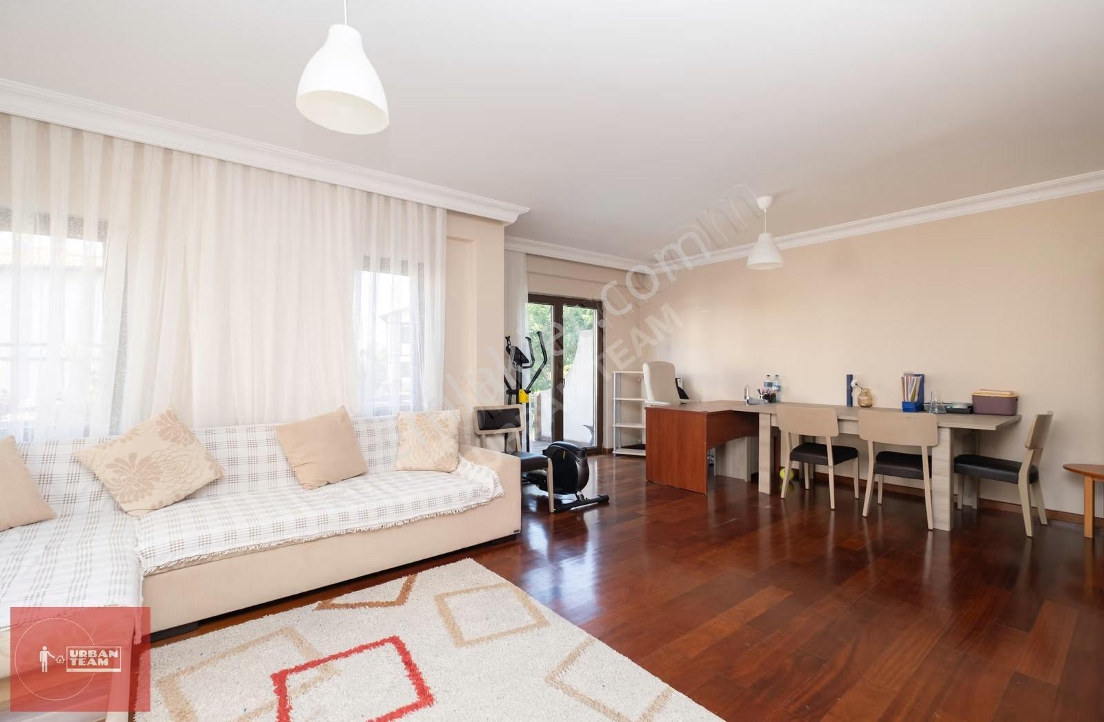 Ada Konakları Sitesi Havuzlu Saunalı 4+2 Kiralık Villa - Görsel 27