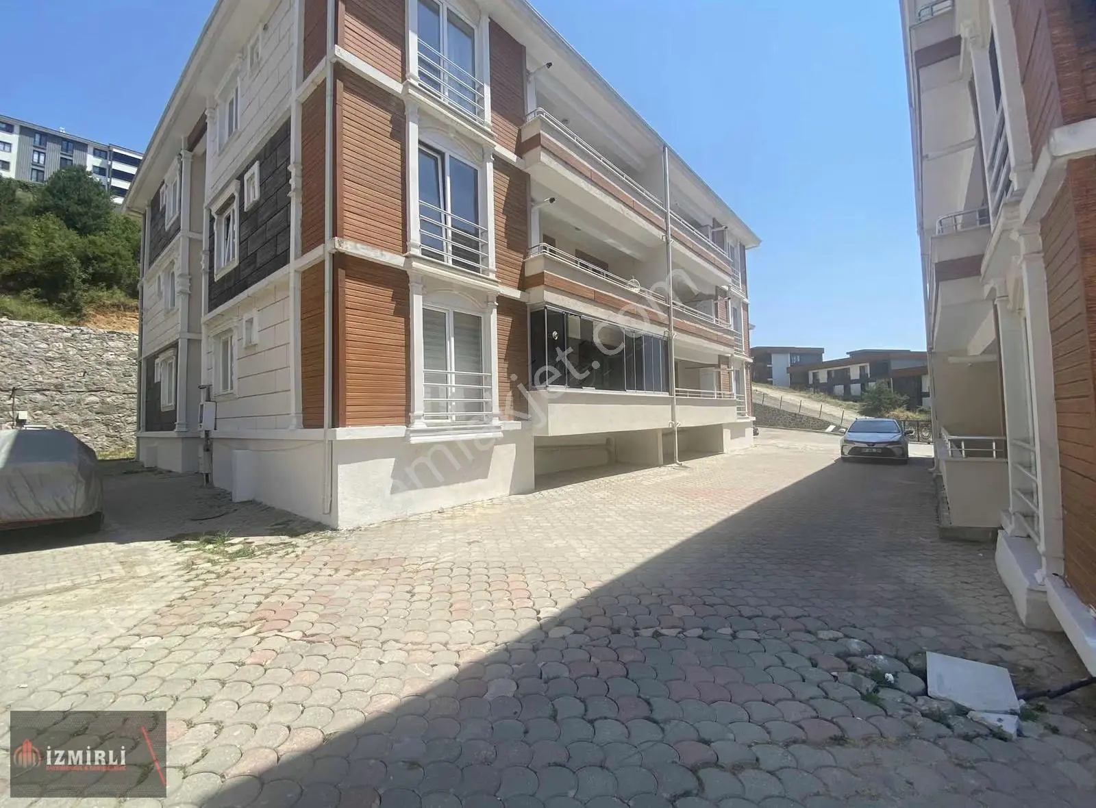 Üniversiteye Yürüme Mesafesinde Site İçi Kiralık Eşyalı 3+1 - Görsel 6