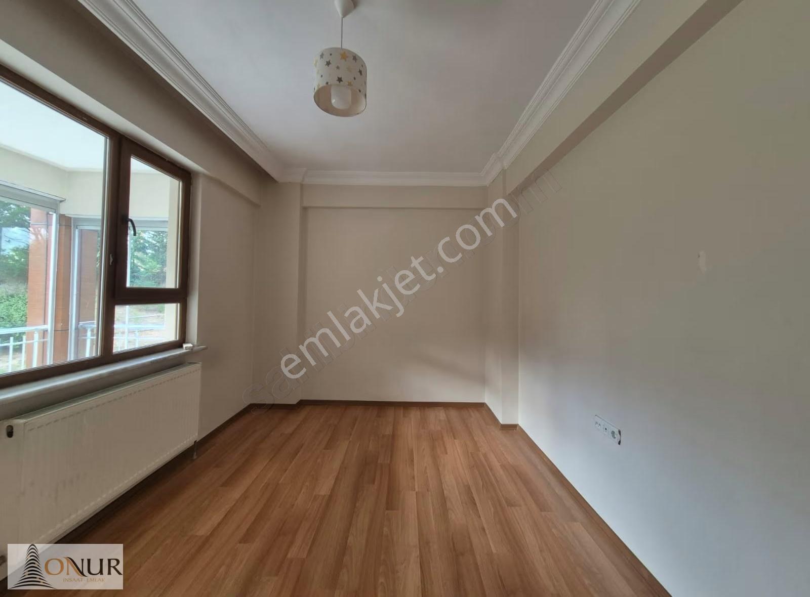Onur Emlak Yazır Mah. Real Yakını Site İçi Kiralık Daire - Görsel 12