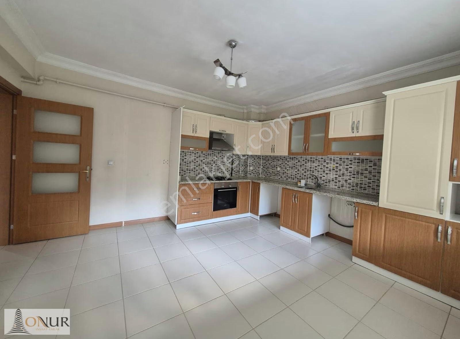 Onur Emlak Yazır Mah. Real Yakını Site İçi Kiralık Daire - Görsel 5