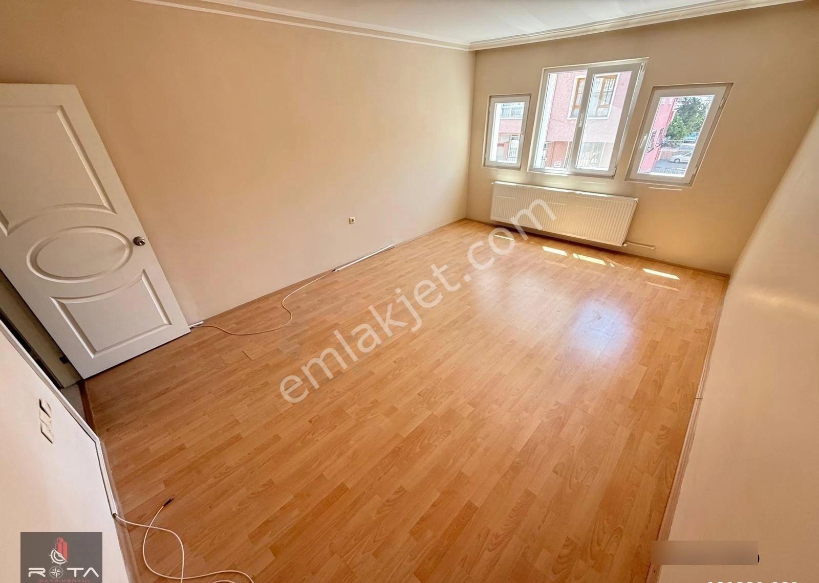 Seyitler Ve Porsuk Cd. Arası 1.katta Asansörlü Çift Balkon 3+1 - Görsel 19
