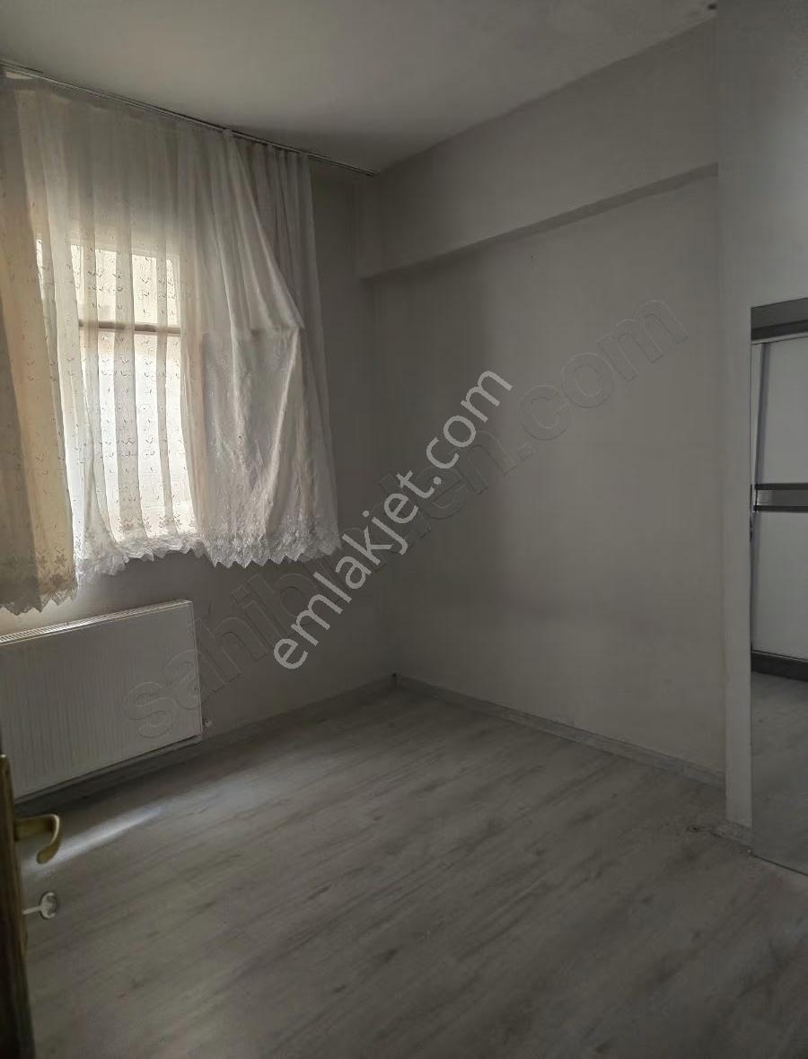 Lüleburgaz Çarşı Merkezde 3+1 Ferah Geniş Satılık Daire - Görsel 13