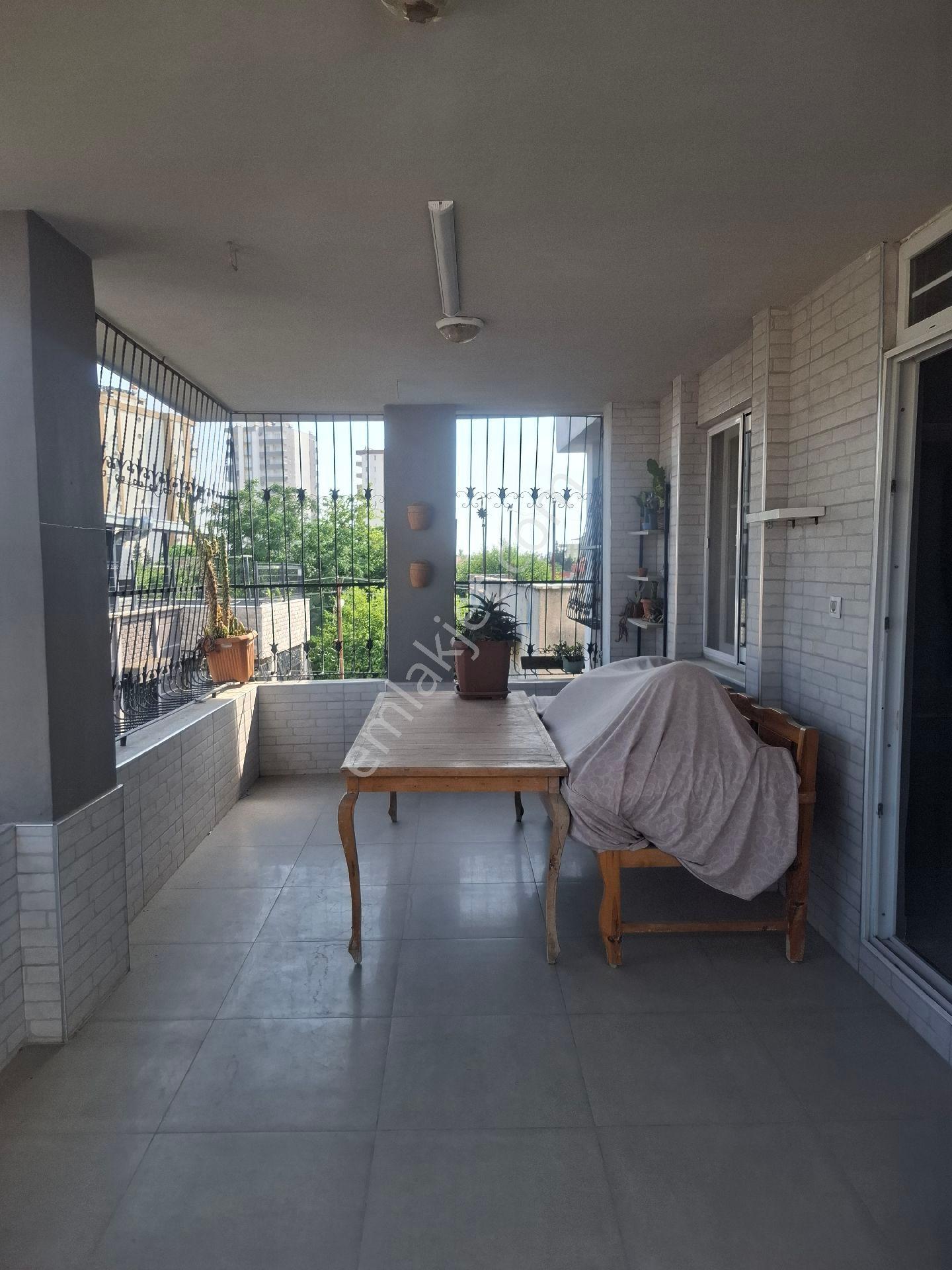 220.000 Tl Kiralık 3.kat Müstakil Temiz Yapılı 4 Cepheli Adana Yüreğir Akdeniz Mahallesi - Görsel 11