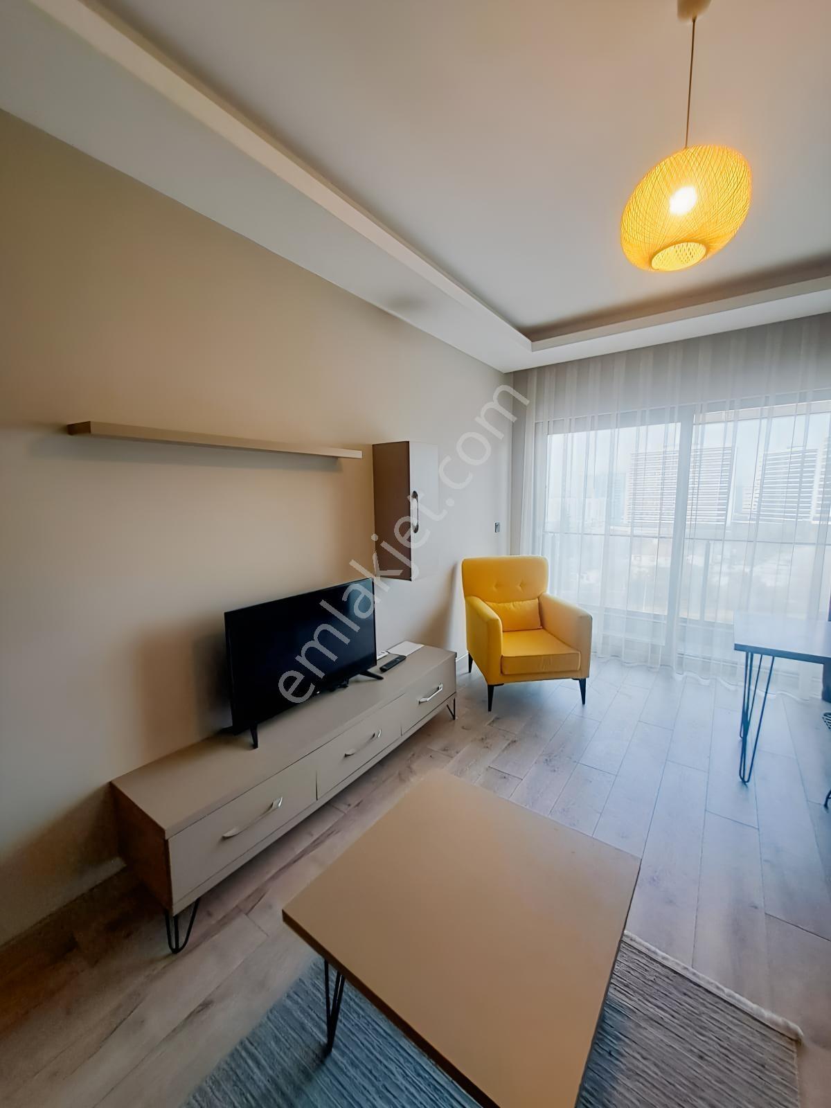 Re/max Advantage'den Skala Business'da Eşyalı 1+1 Kiralık Daire - Görsel 12