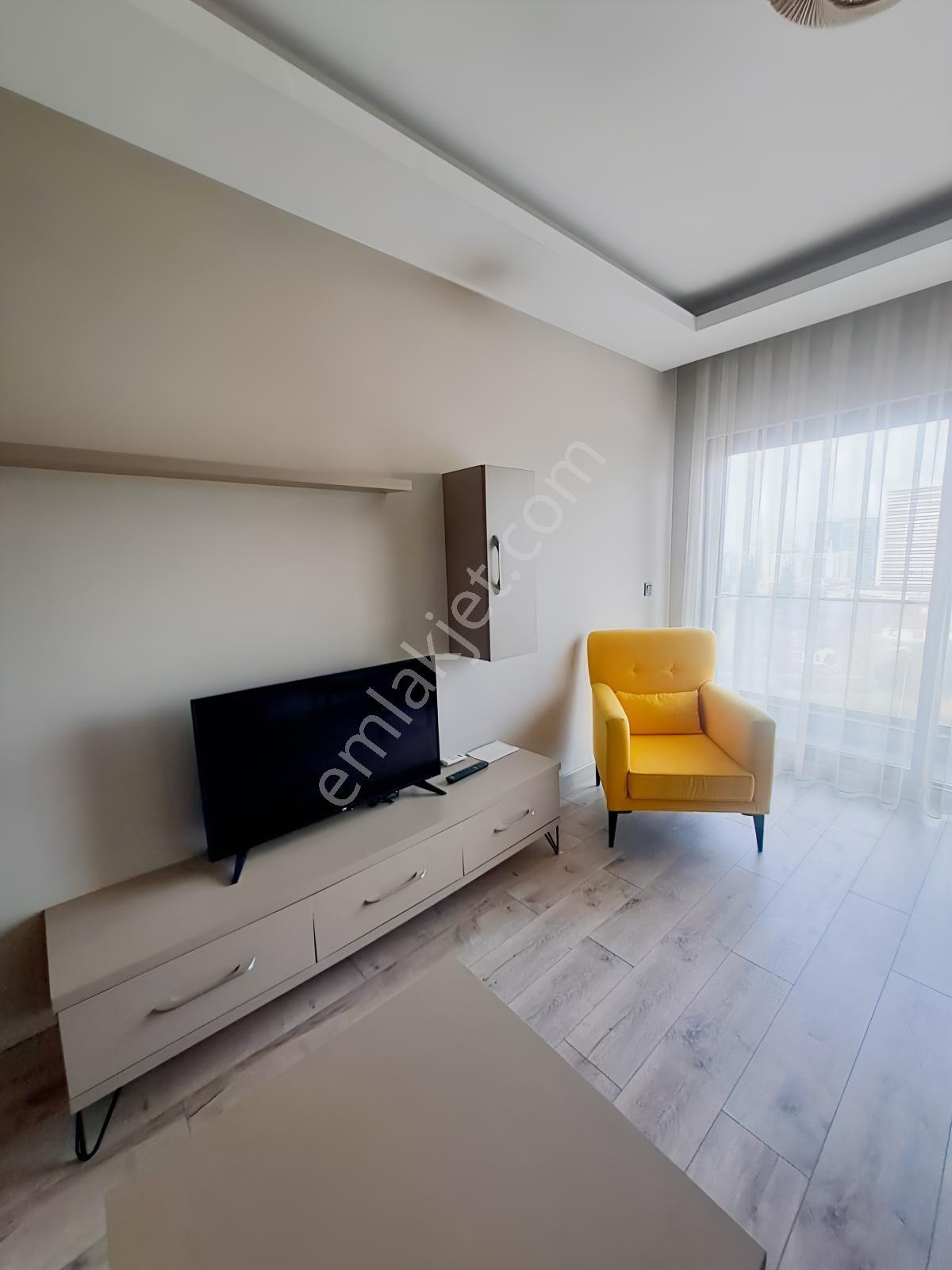 Re/max Advantage'den Skala Business'da Eşyalı 1+1 Kiralık Daire - Görsel 17