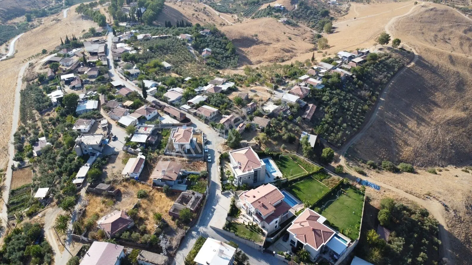 Efeler Tepeköy'de Villalar Bölgesinde 475 M² Villa İmarlı Arsa - Görsel 9