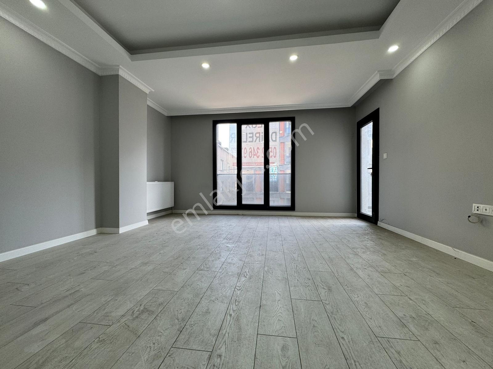Beylikdüzü Yakuplu Da Satılık 3+1 Arakat Otoparklı Sıfır Daire - Görsel 2