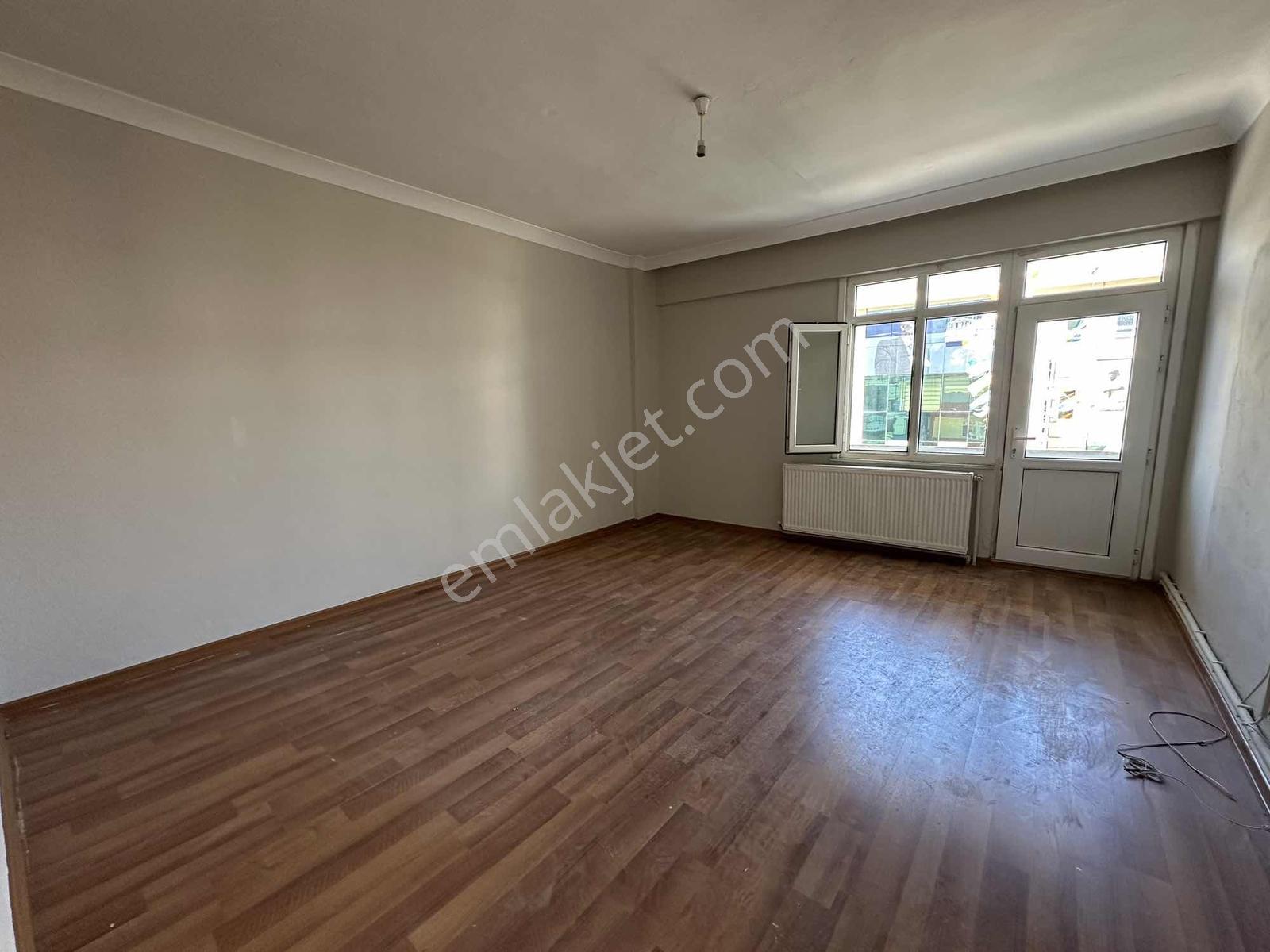Çekmeköy Çamlık Mah'de 2+1 Kiralık Daire - Görsel 24