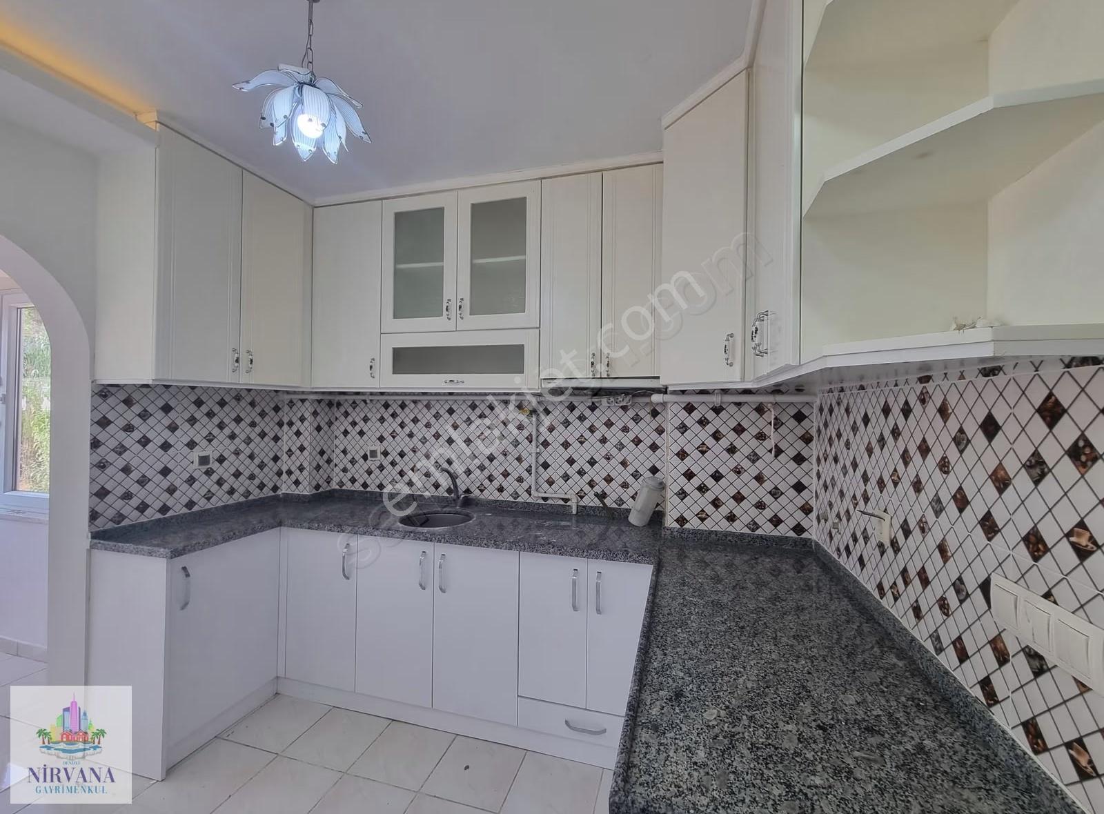 Selçukbey'de Umut 2'lerde İçi Yapılı Kiralık - Görsel 12