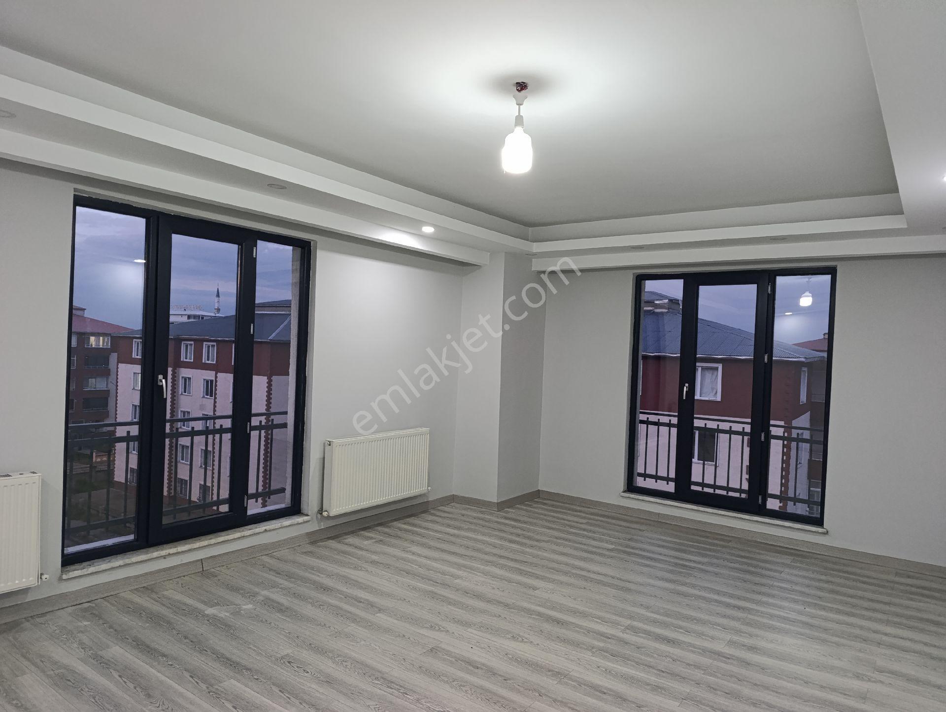 Yenişehir Mahallesi'nde Kiralık Kapalı Otoparklı Lüks 3+1 Daire - Görsel 6