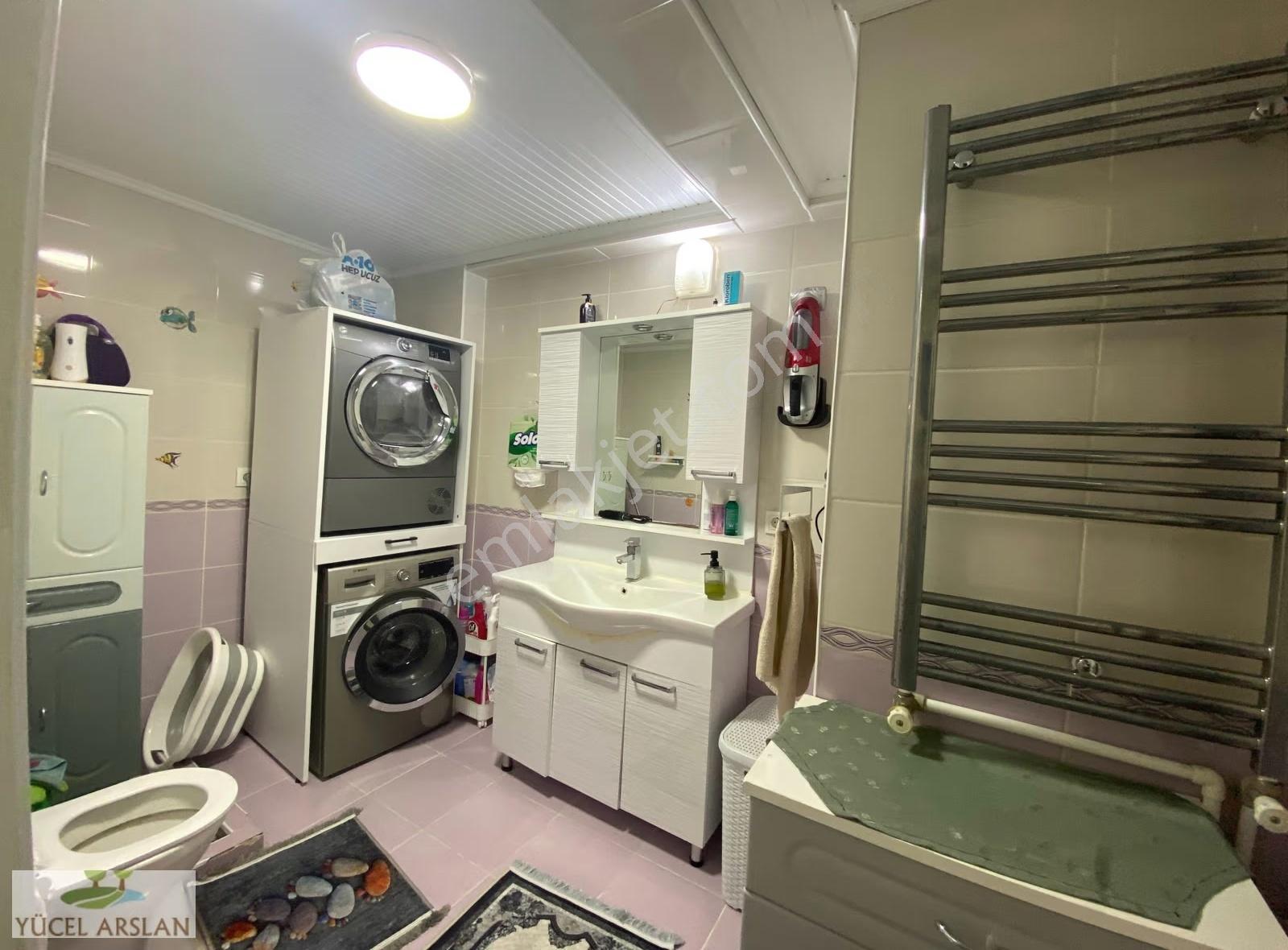Çiğli İnönü'de Site İçinde Satılık 3+1 Daire 2 Banyolu Daire - Görsel 2