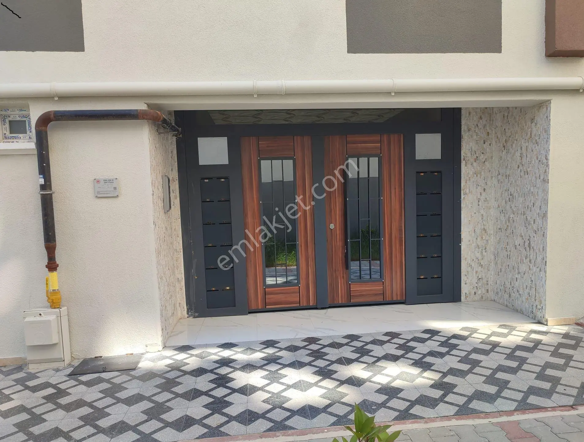 Başpınar Mah. 1131. Sokak'ta Kiralık 3+1 Lüks Daire - Görsel 2