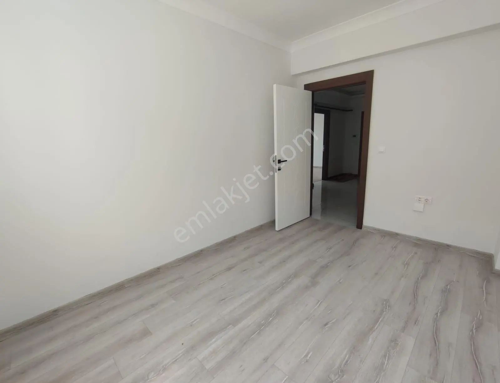 Başpınar Mah. 1131. Sokak'ta Kiralık 3+1 Lüks Daire - Görsel 25