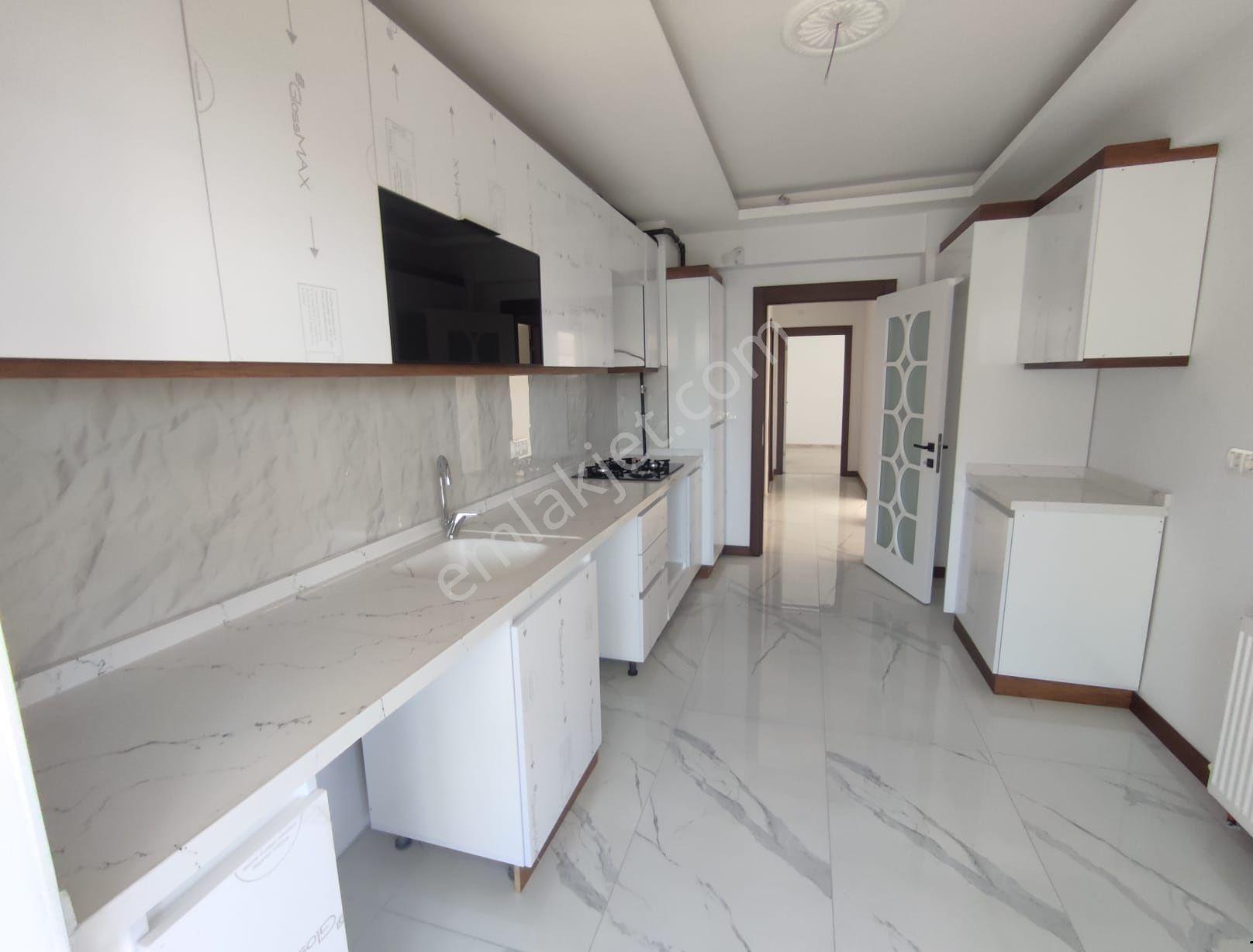 Başpınar Mah. 1131. Sokak'ta Kiralık 3+1 Lüks Daire - Görsel 16