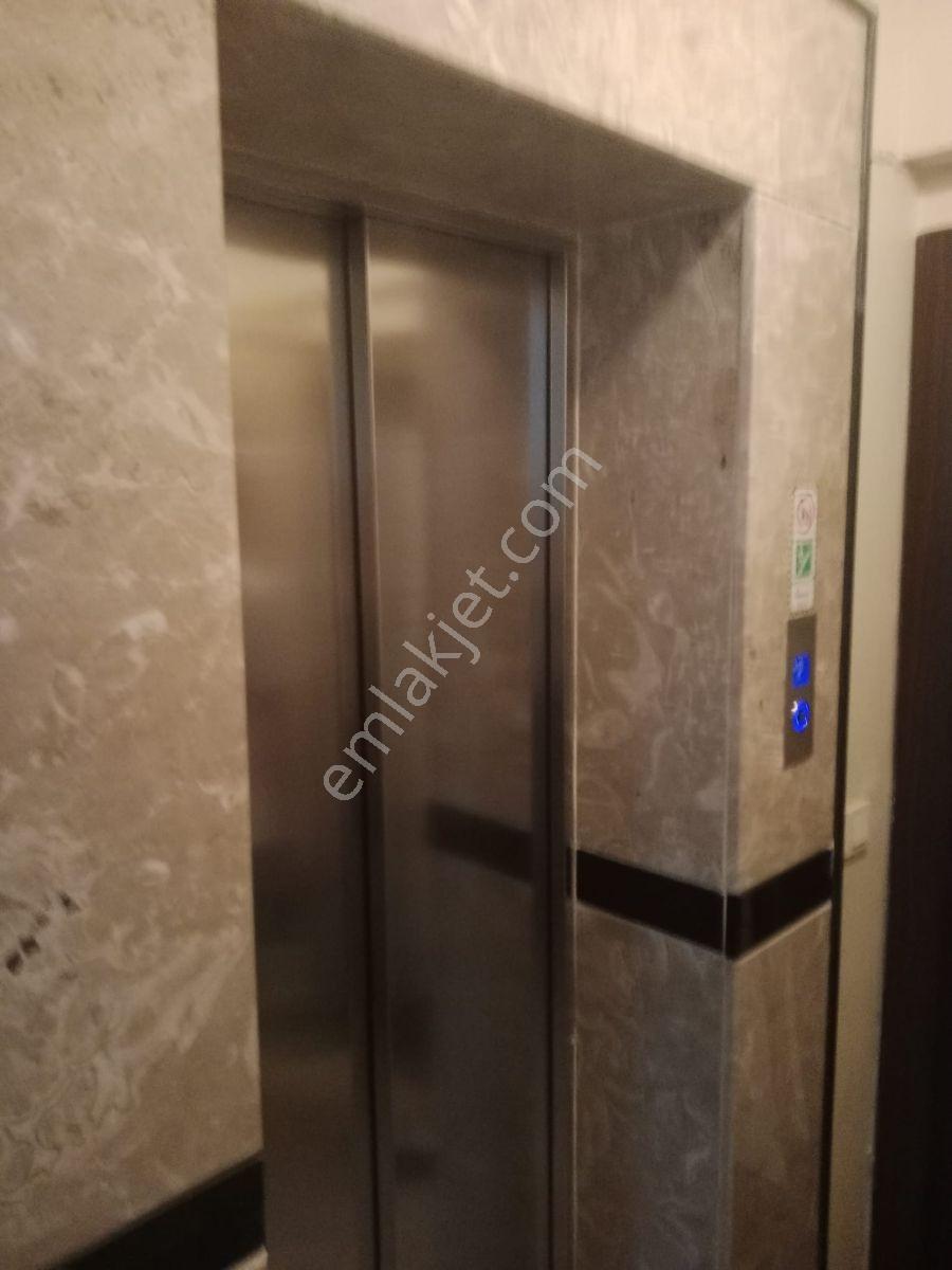 Şehir Merkezinde Modern Yaşam!geniş 3+1 Çift Cephe Kiralık - Görsel 3