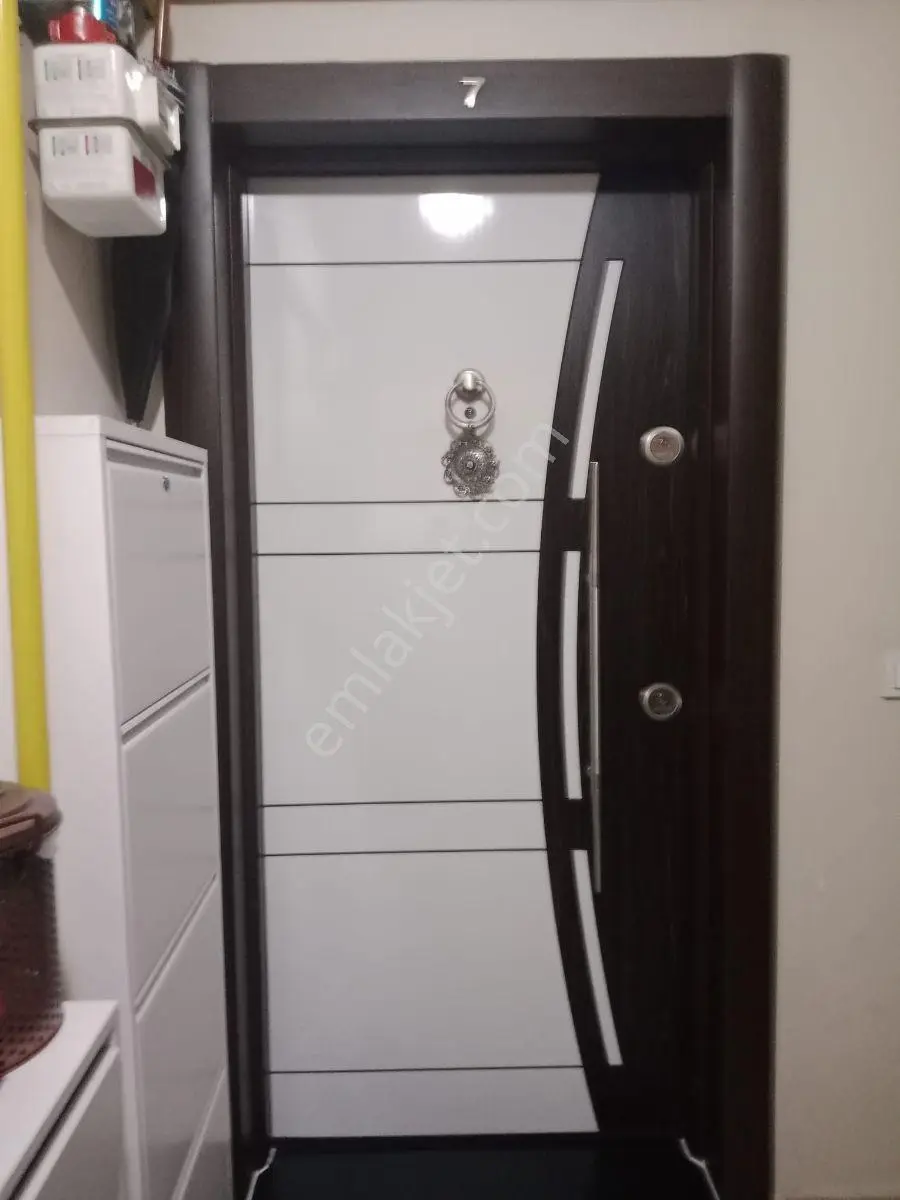 Şehir Merkezinde Modern Yaşam!geniş 3+1 Çift Cephe Kiralık - Görsel 2