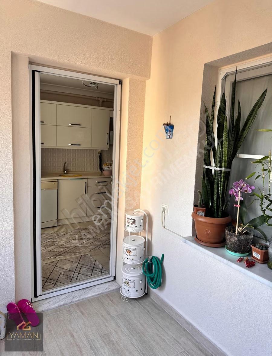 Reşatbeyde Ara Kat 3+1 Kapalı Otoparklı Satılık Daire | 135 M² - Görsel 10