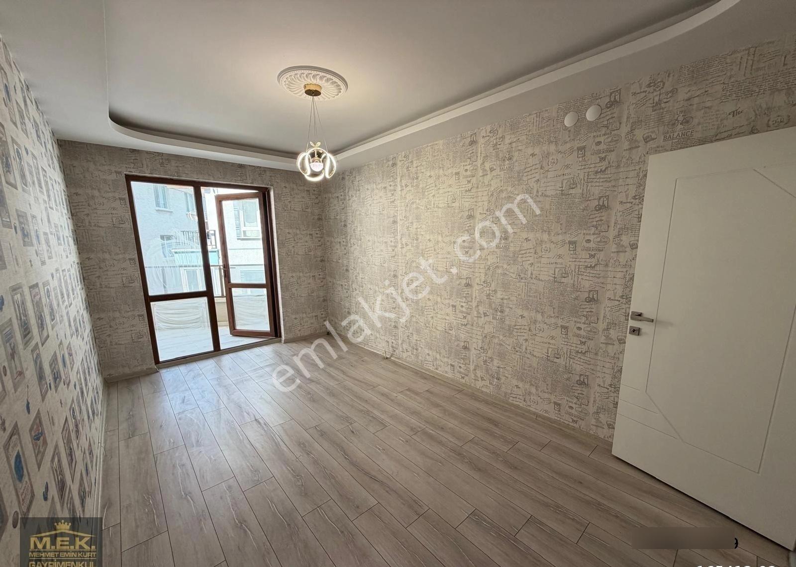 Başkent Caddesinde Yeni Bina Ara Katta Full Yapılı 3+1 - Görsel 24