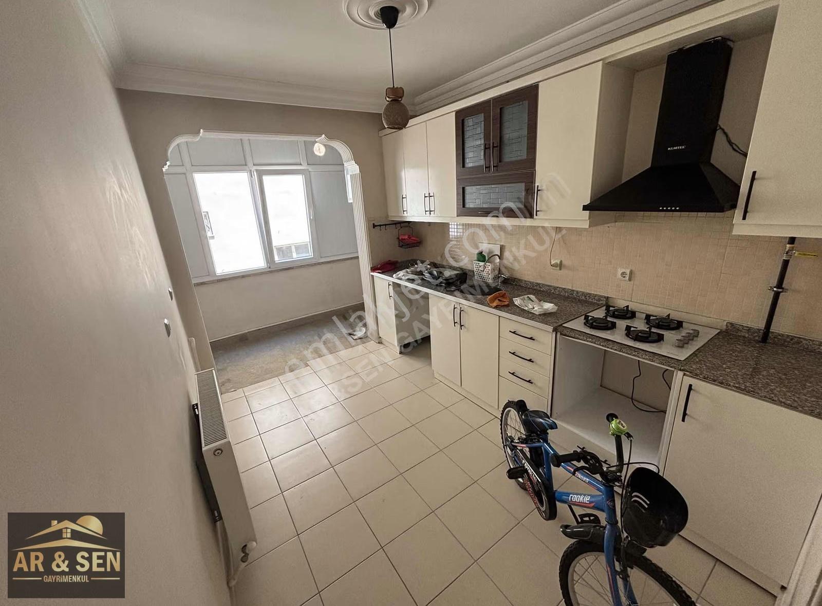 Kepez Kuzeyyaka Mah Tranvayyakını Satılık 3+1/130m2/1.kat Daire - Görsel 3