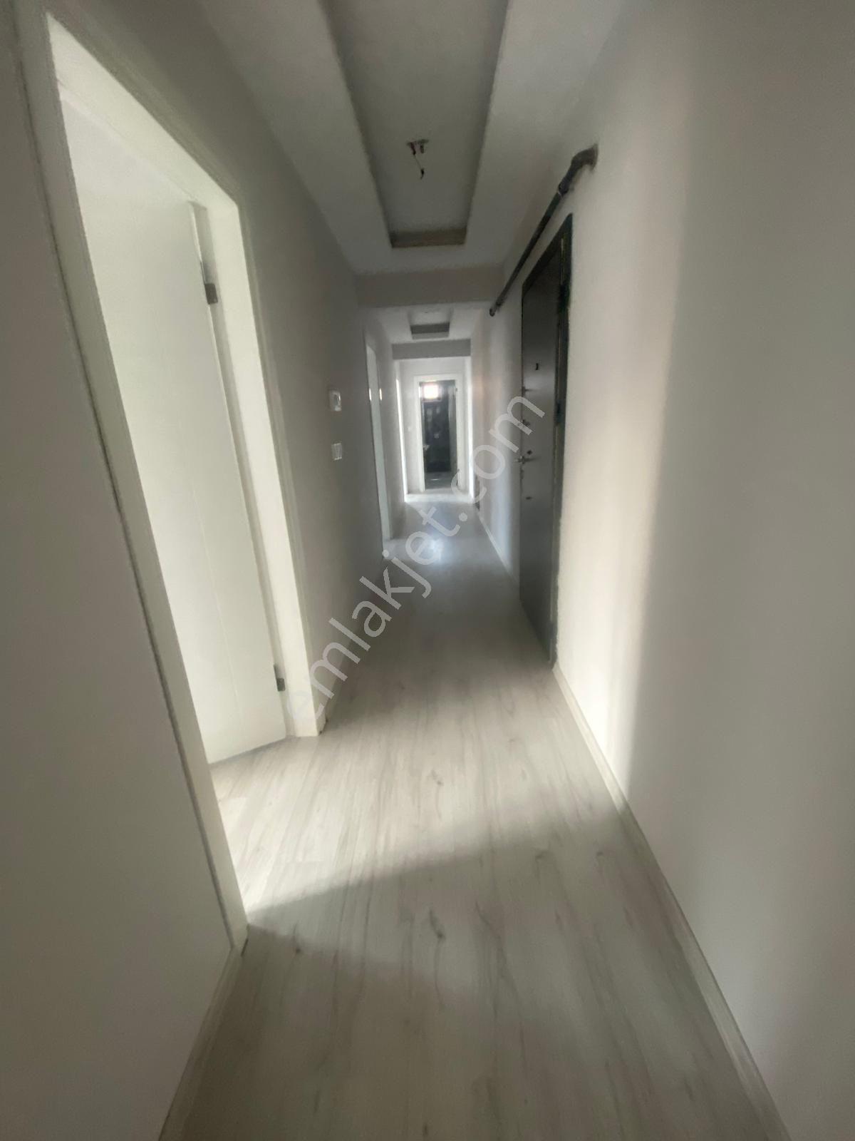 Dağçeşme'de Satılık 3+1 Daire: Asansörlü, Garajlı, 125m² - Görsel 7
