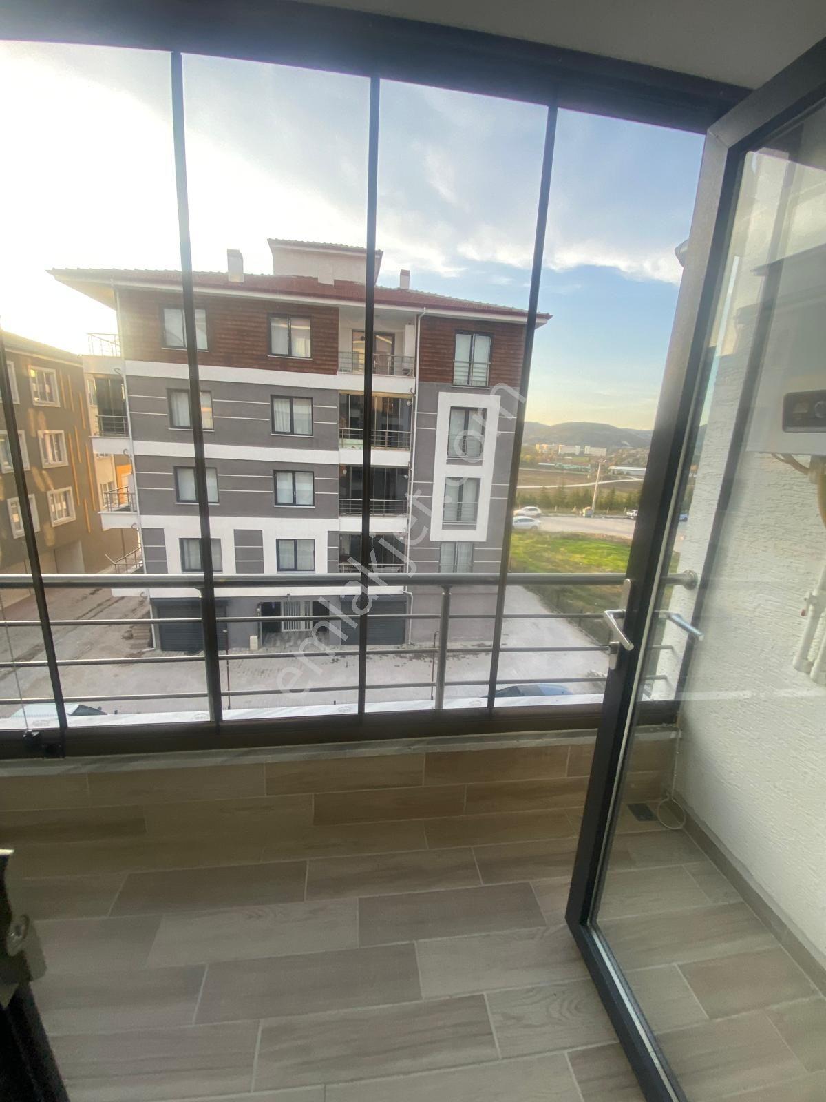 Dağçeşme'de Satılık 3+1 Daire: Asansörlü, Garajlı, 125m² - Görsel 10