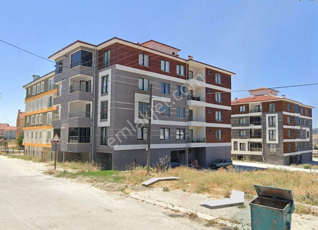 Dağçeşme'de Satılık 3+1 Daire: Asansörlü, Garajlı, 125m²