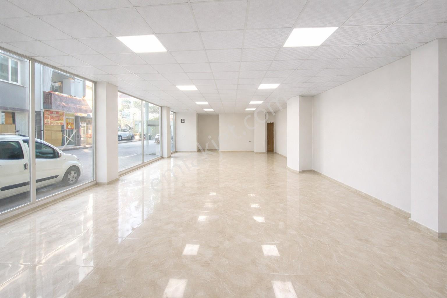 Buca İsmail Sivri Bulvarı Kurumsala Kiralık 115 M2 Köşe Dükkan - Görsel 2