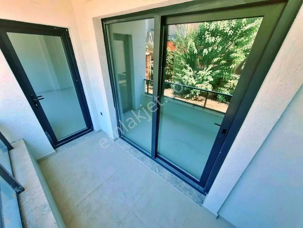 Uytundan Kadıköyde Müstakil Tadında Satılık Sıfır 1+1 Daire - Görsel 14