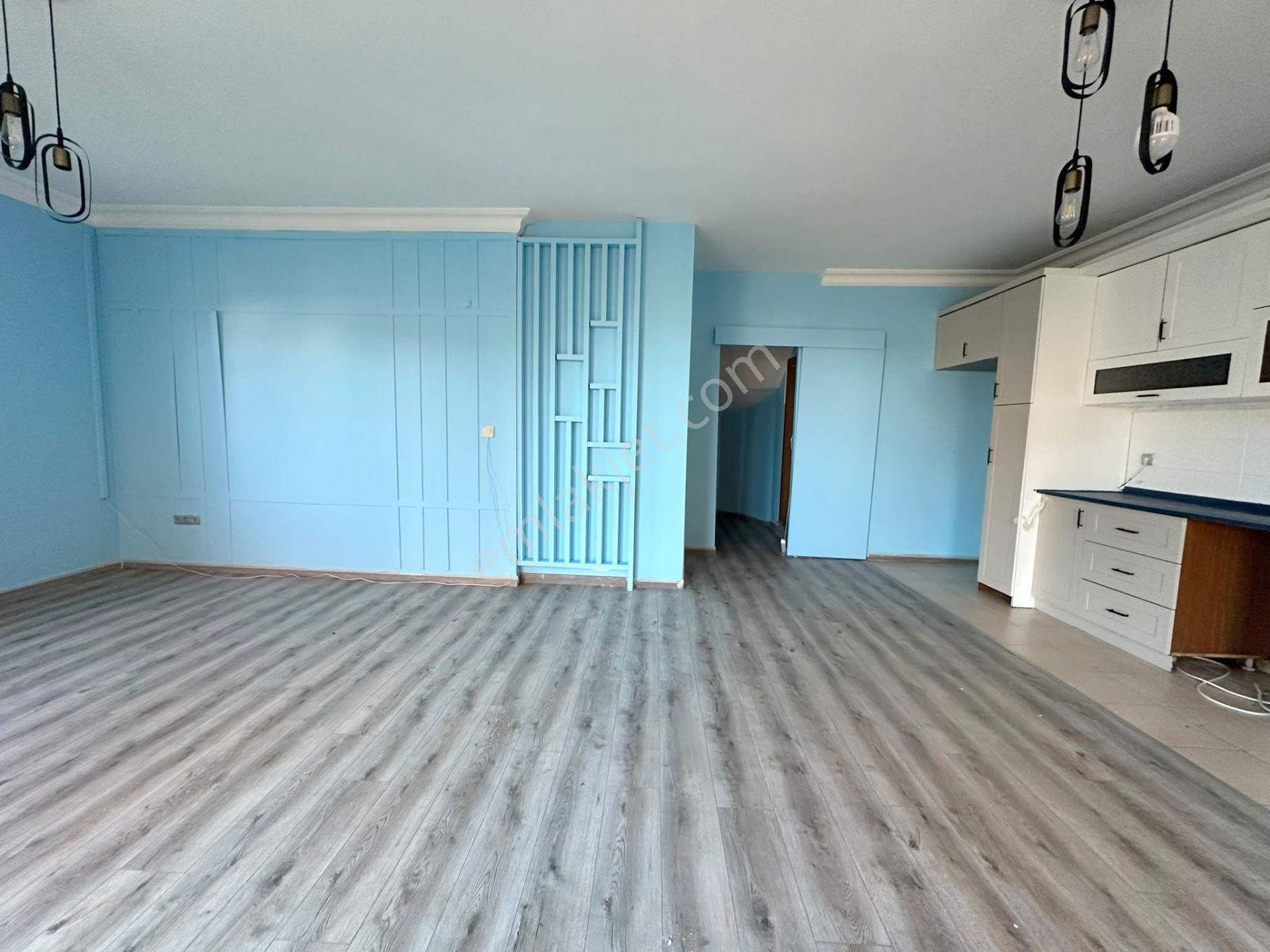 Mertcan Dan Çarşı Mah 80m2 Bahçe Kullanımlı 4+1 Fırsat Kiralık Villa - Görsel 5
